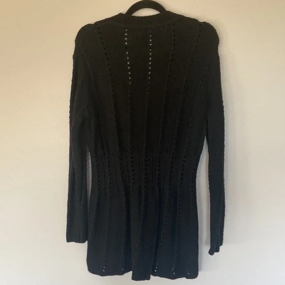 Willow Vintage Black knit cardigan with unique button closure SZ M EUC - Picture 5 of 10